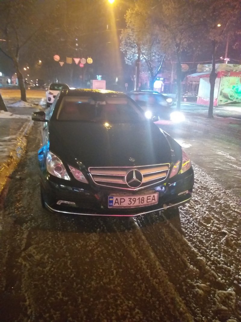 Мерседес на улицах Москвы