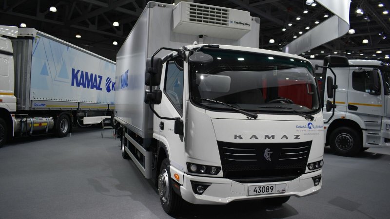 Mitsubishi Fuso Canter кабина