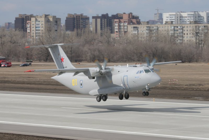 Военно-транспортный ил-112в
