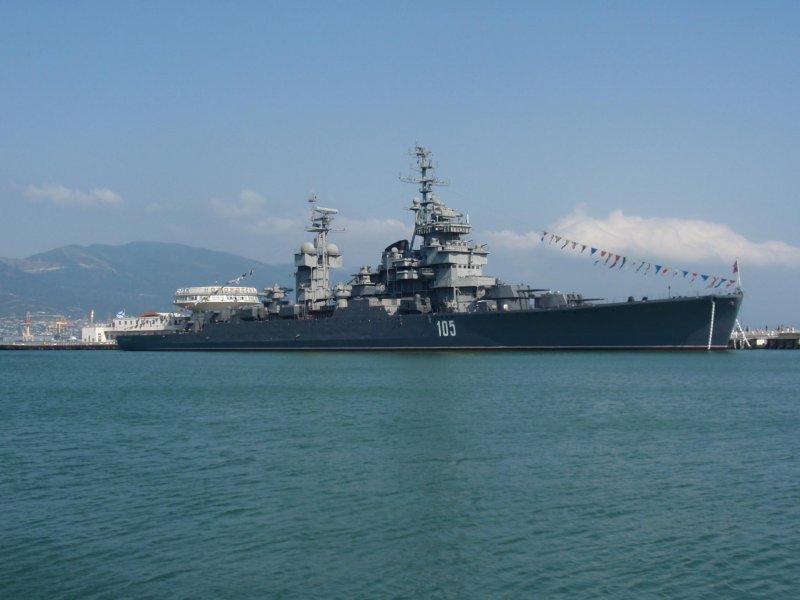 Крейсер Жданов 83 86
