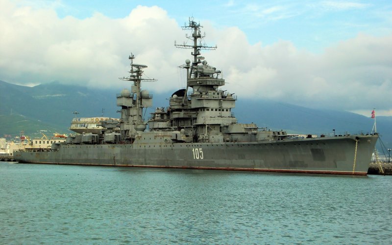Крейсер “Жданов” 1952
