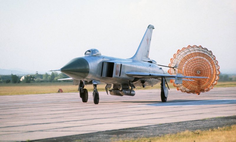 Лии-4 НВБП