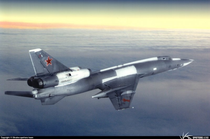 Барражирующий перехватчик як-25