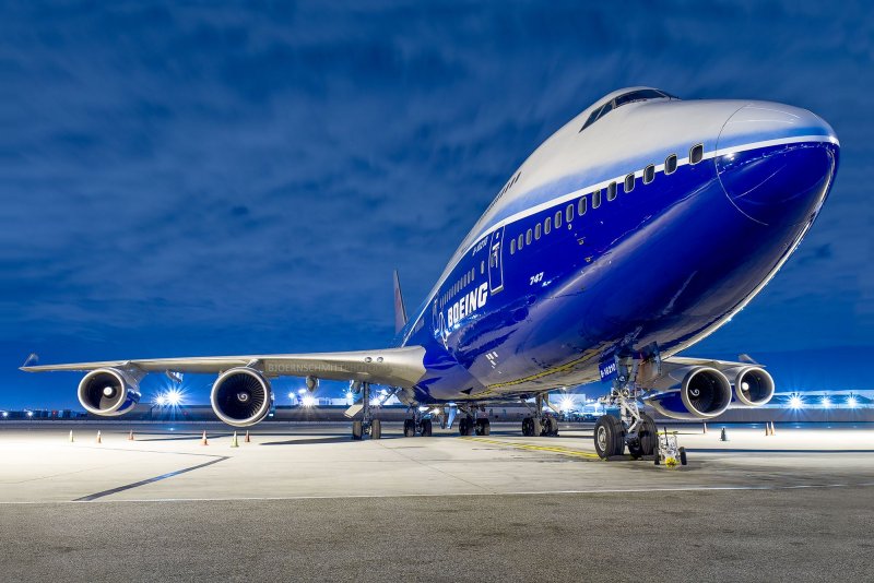 Боинг 747