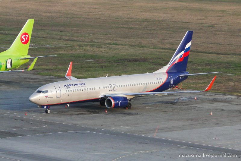 Боинг 737 200 Олимпик