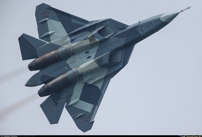 Истребитель Су-57 (т-50)