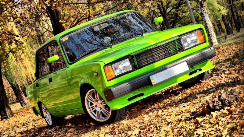 Lada 2105 Green