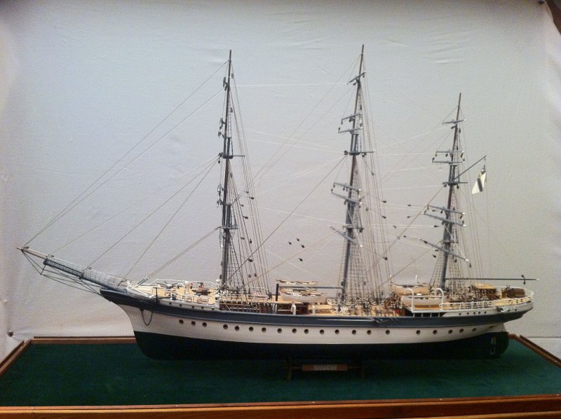 Парусник Seeadler