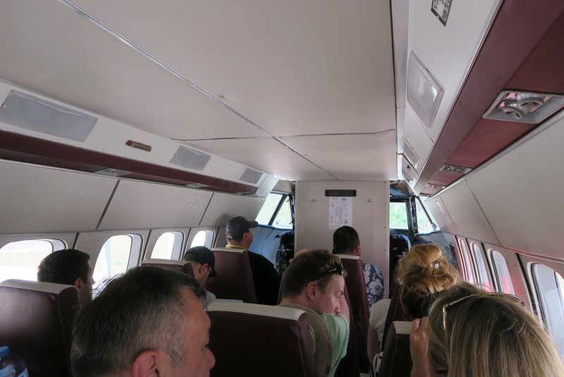 Самолет l-410 внутри
