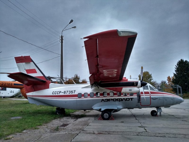 Let l-410 Turbolet салон