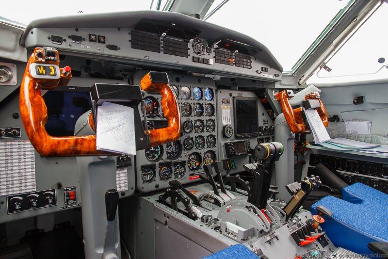 L-410 салон