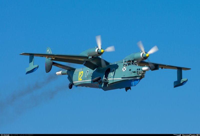 Самолет Бериев бе 12