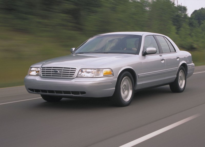 Ford Crown Victoria 2011 Black