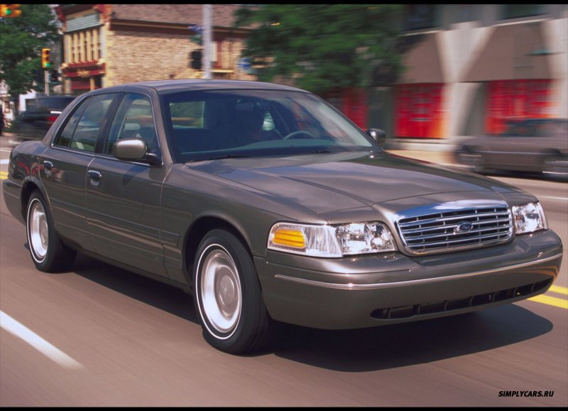 Ford Crown Victoria 2000