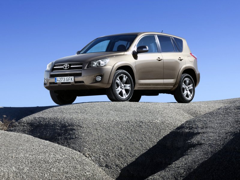 Toyota rav4 4 поколение