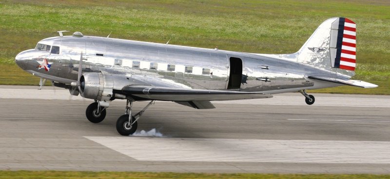 DC-3 Дуглас