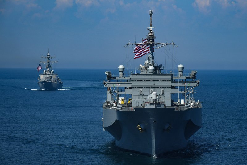США Форт МАКГЕНРИ корабль