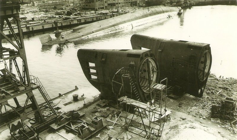 Подводная лодка немецкая 1945