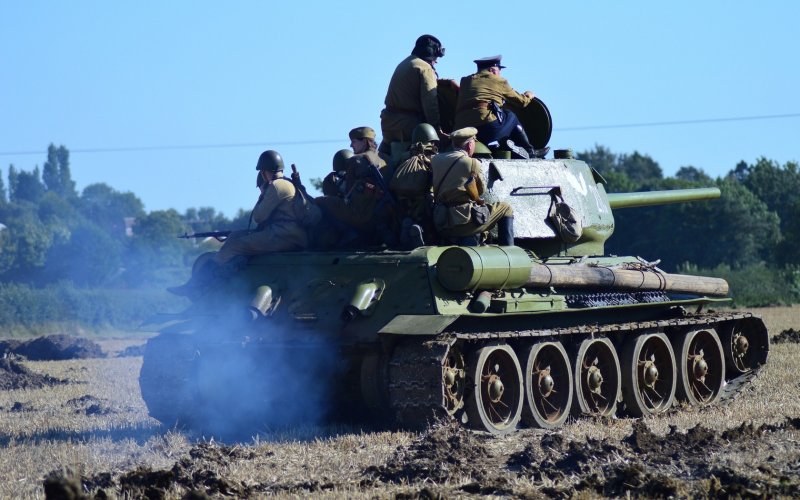 Танк т-34-85