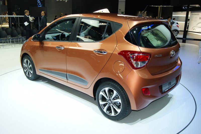Hyundai i10 2021