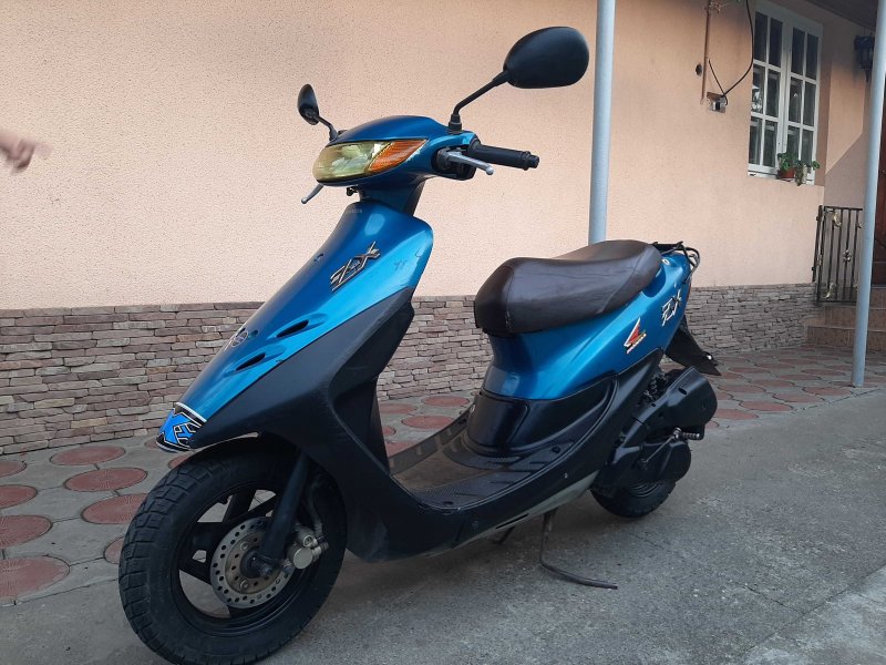 Хонда дио с синими полосками