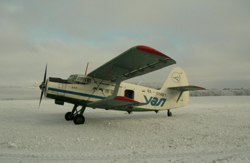 Boeing 737 Оренэйр