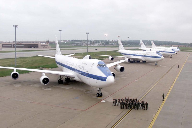 Boeing 747 e4b