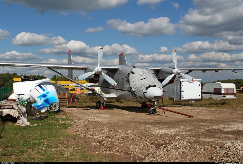 АН 28 Икар