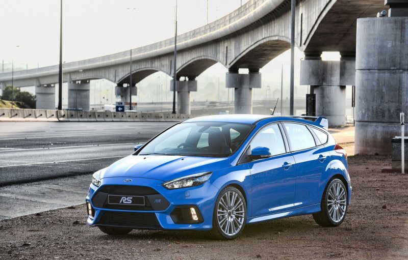 Ford Focus 10