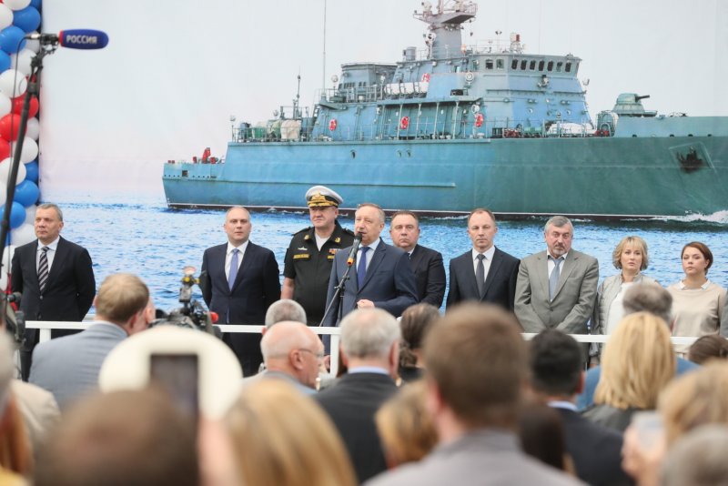 Тральщик Георгий Курбатов проекта 12700