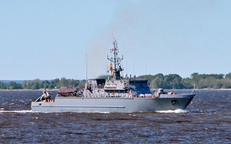 Корабль Севастополь военный морской тральщик Иван Антонов