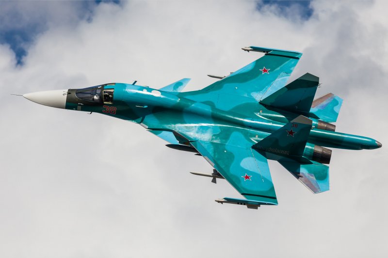 Самолёт истребитель Су 34