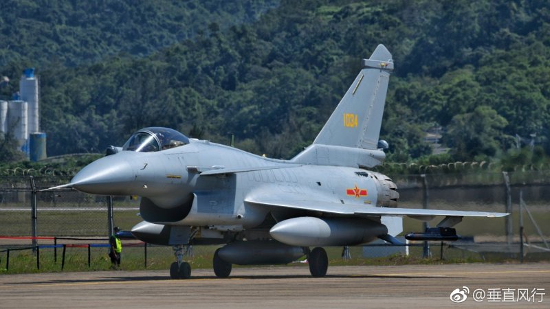 Shenyang j-13