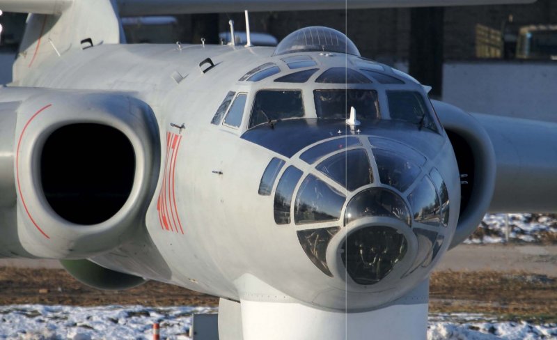 Xian h-6 кабина