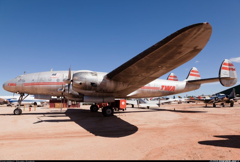 Lockheed l-049 Constellation салон