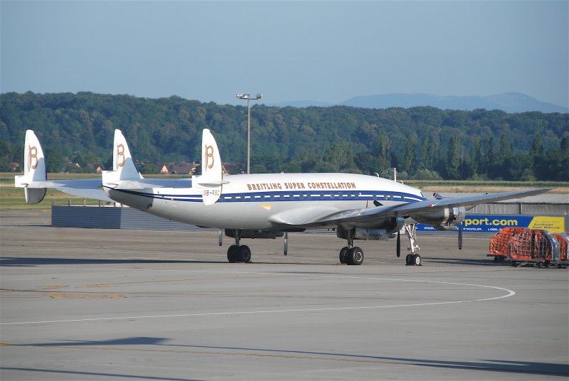 Самолет l-29 Дельфин
