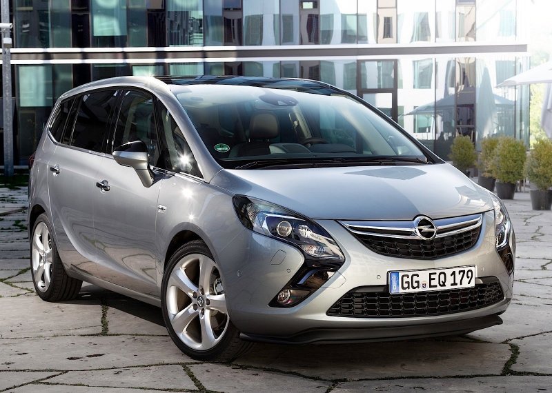 Opel Zafira Tourer 2013