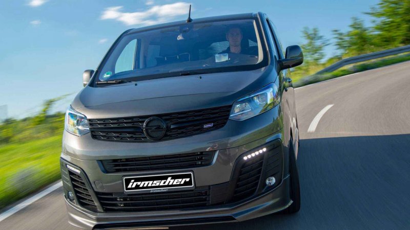 Opel Zafira Life is 3 Black Phantom by Irmscher 2020