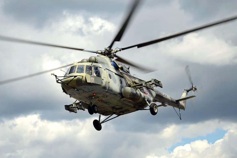 Ми-8 вертолёт