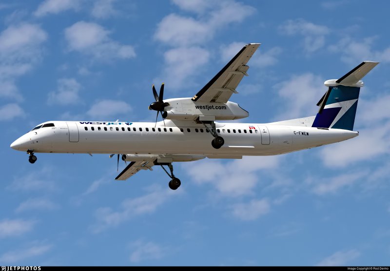 Bombardier q300 кабина