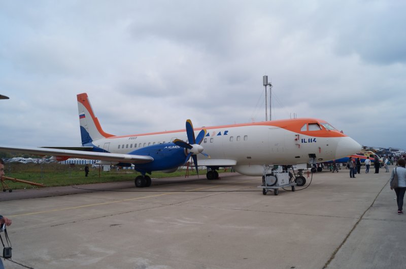 Ту334 vs 737-600