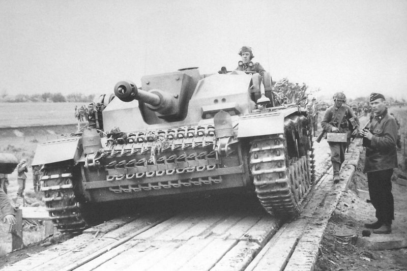 STUG III Ausf f 1942