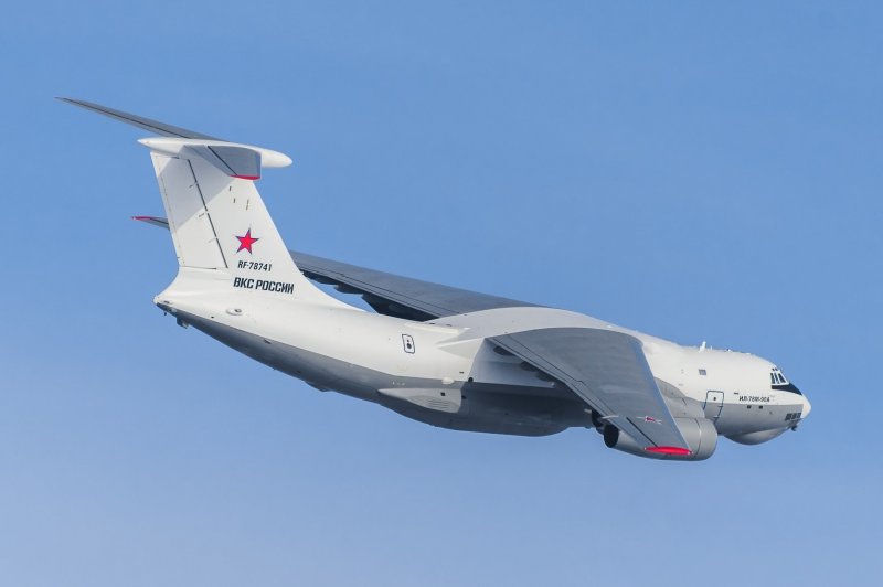 Топливозаправщик ил-78м-90а