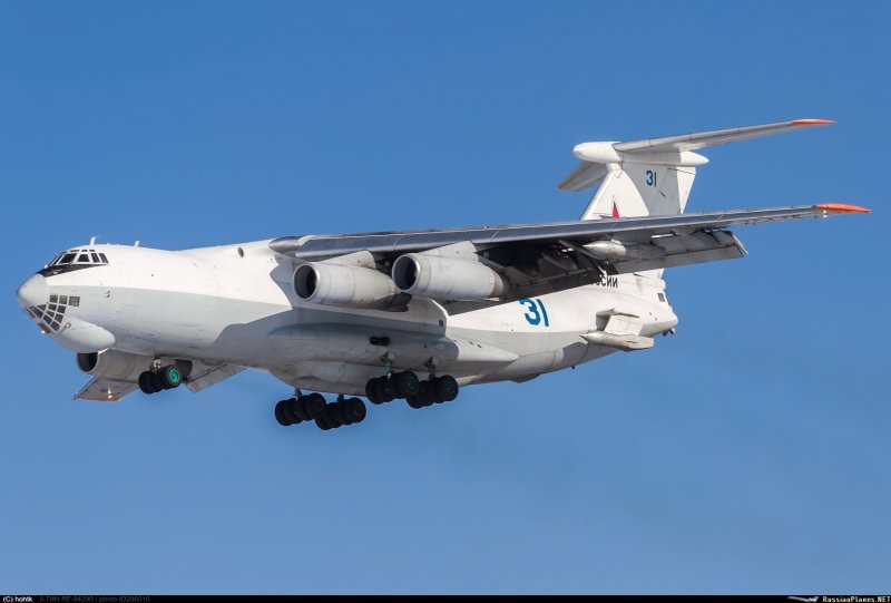 Ил-78м-90а (бортовой 78741
