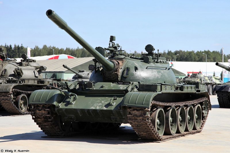 Средний танк т-54б