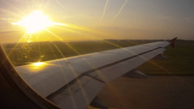 Airbus a320 вид из иллюминатора