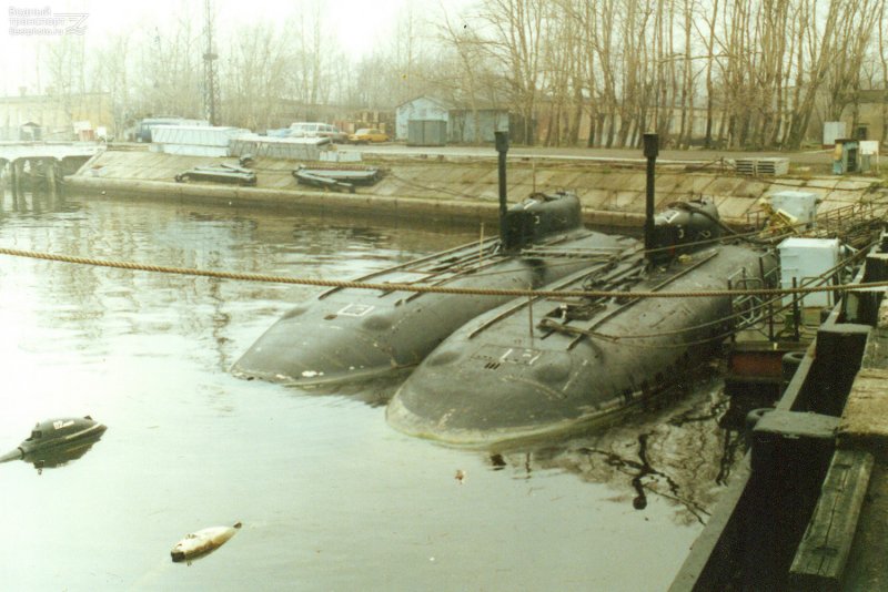 865 «Пиранья»