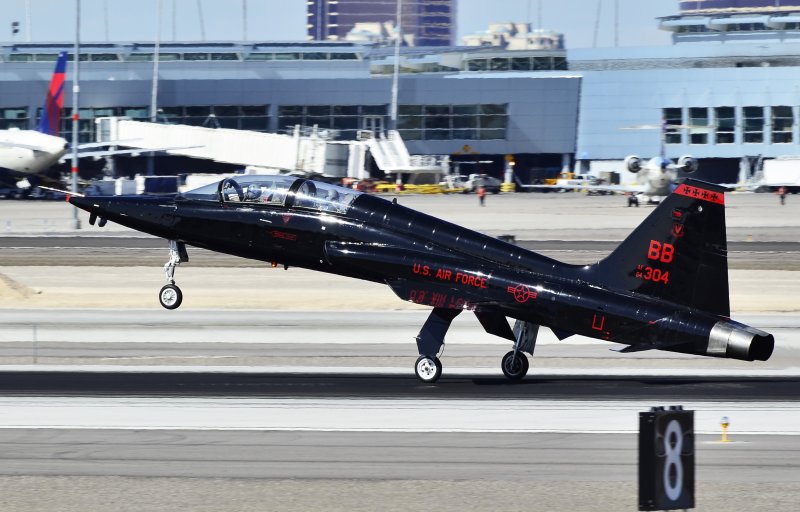 Аэропорт Beale AFB