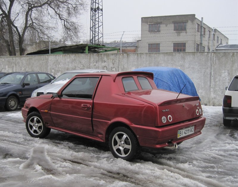 ZAZ Таврия