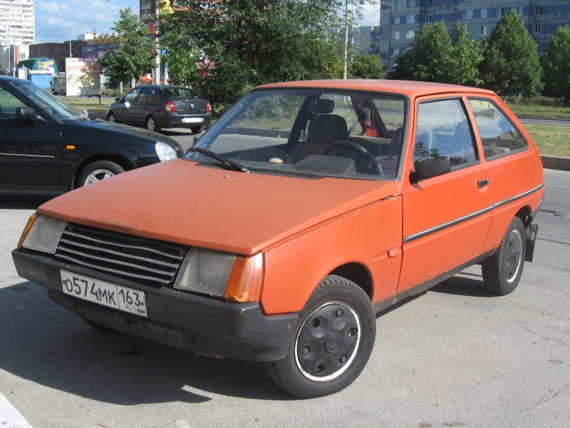 ЗАЗ-1102 заднеприводная